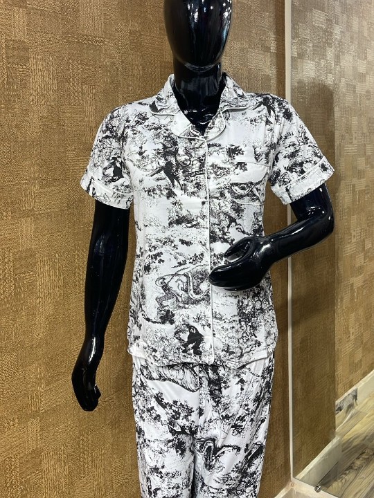 Night Suit