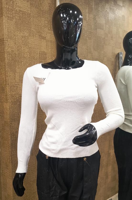 Women?s Semi Top