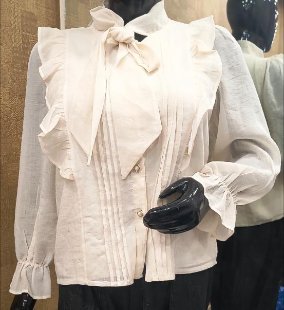 Stylish Women?s Shrug