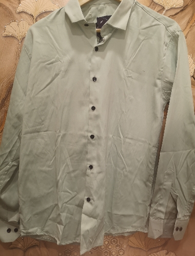 Classic Men?s Shirt